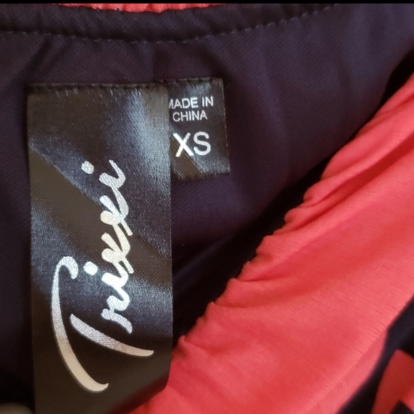 Halter Summer Dress!! - Picture 5 of 8